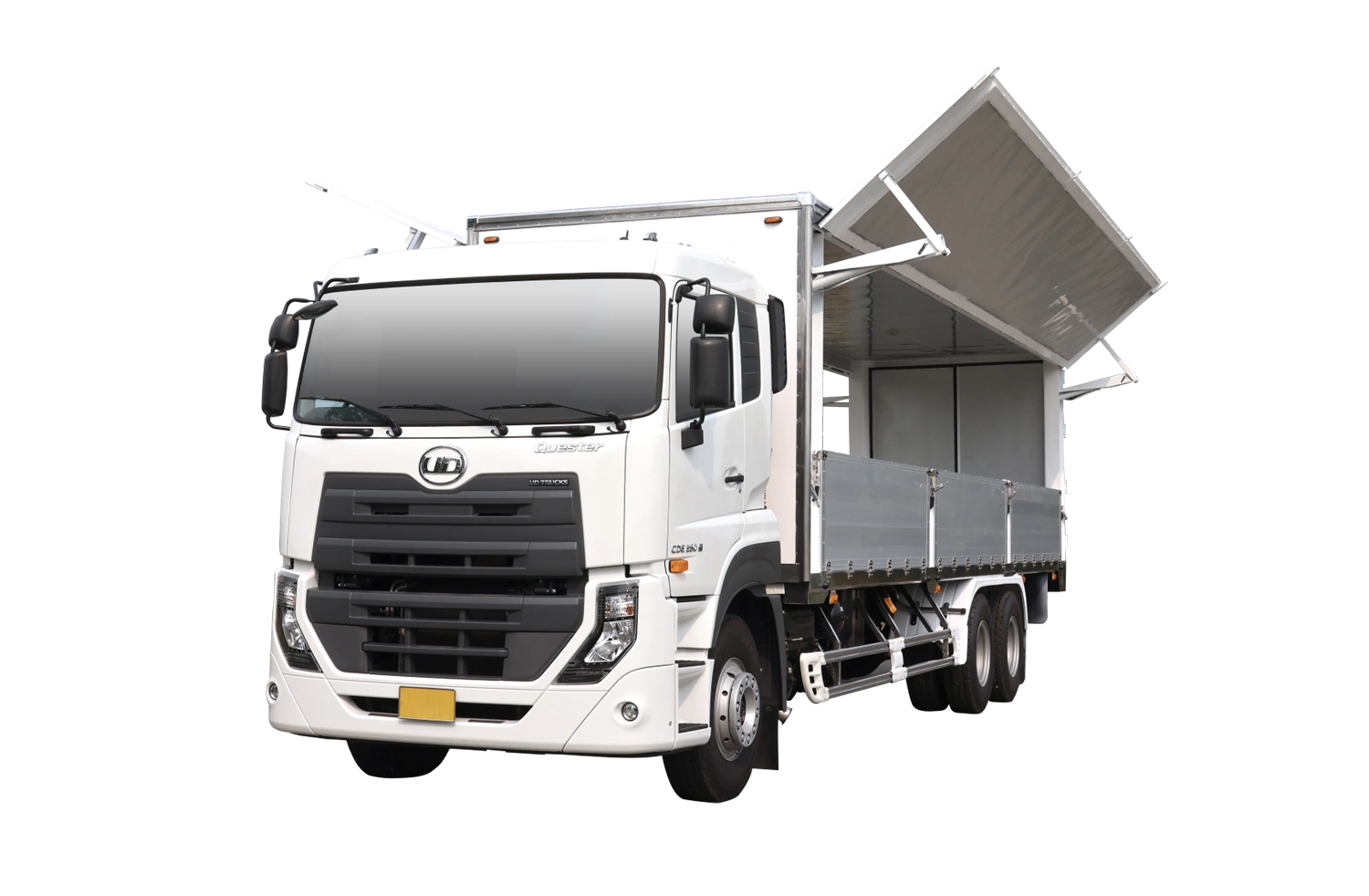 XE TẢI UD TRUCKS CDE 280 THÙNG KÍN CÁNH DƠI 9.5M WB6300 BTR